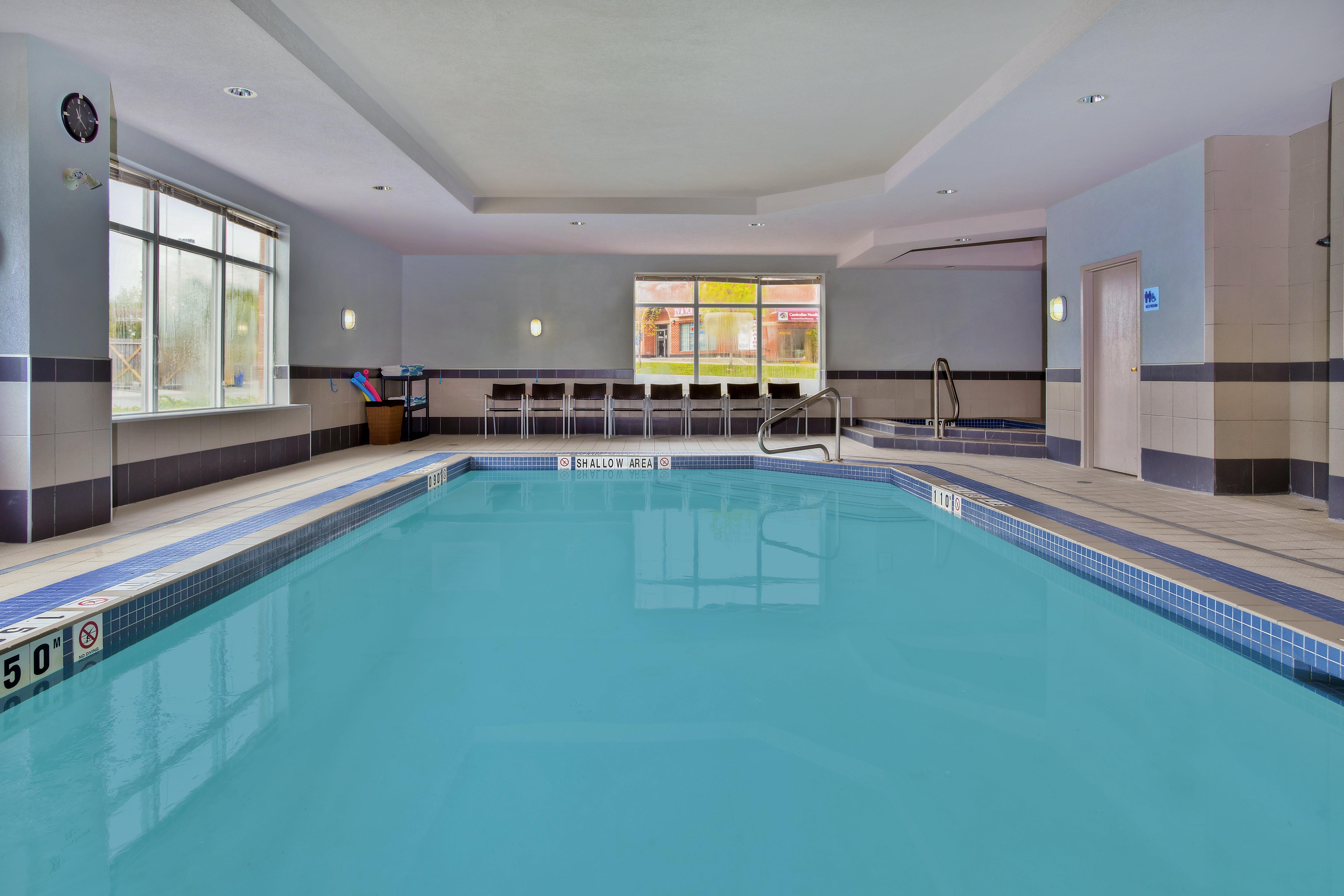 Newmarket Hotel And Suites Экстерьер фото