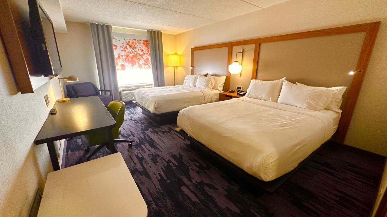 Newmarket Hotel And Suites Экстерьер фото