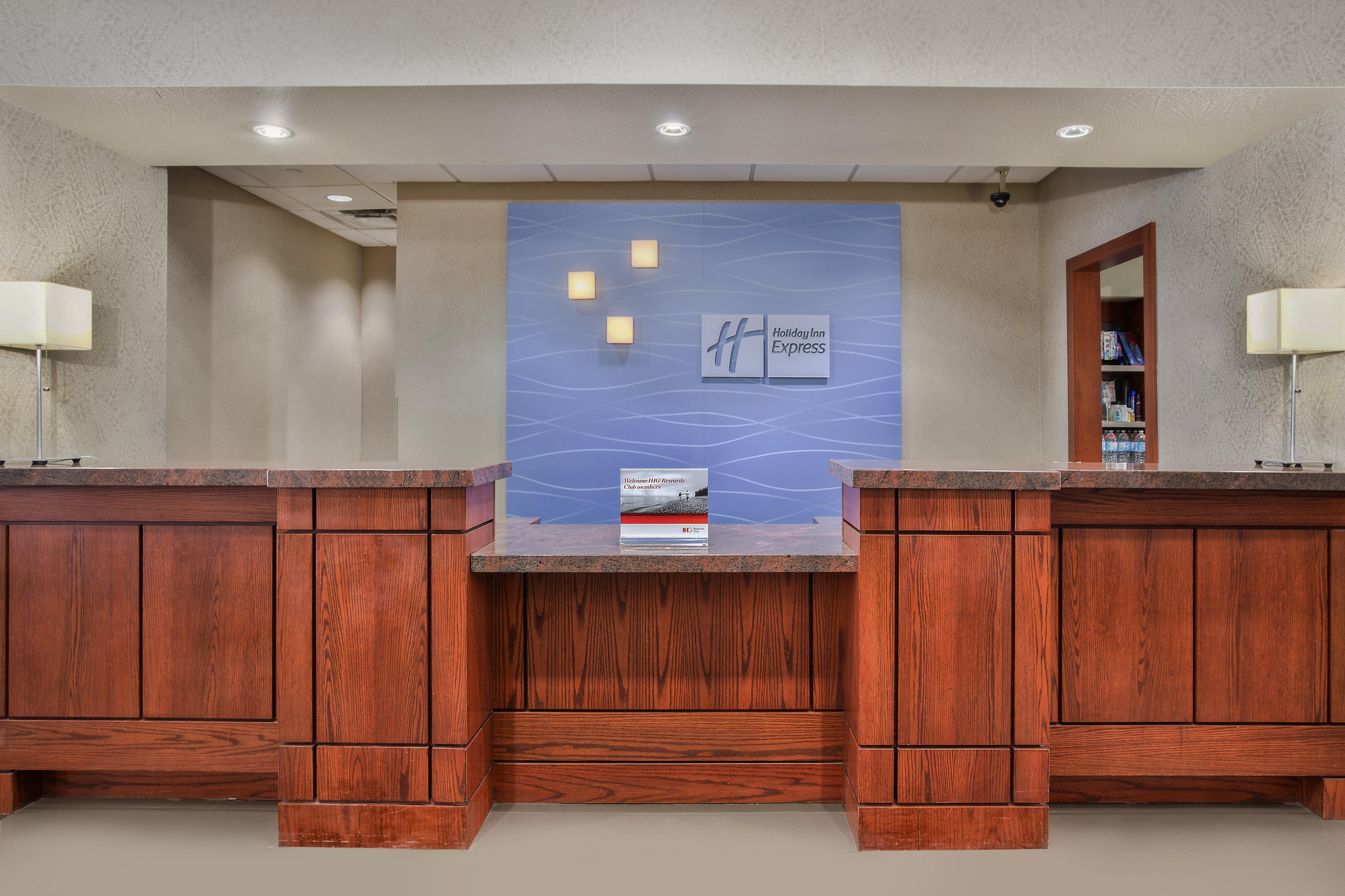 Newmarket Hotel And Suites Экстерьер фото