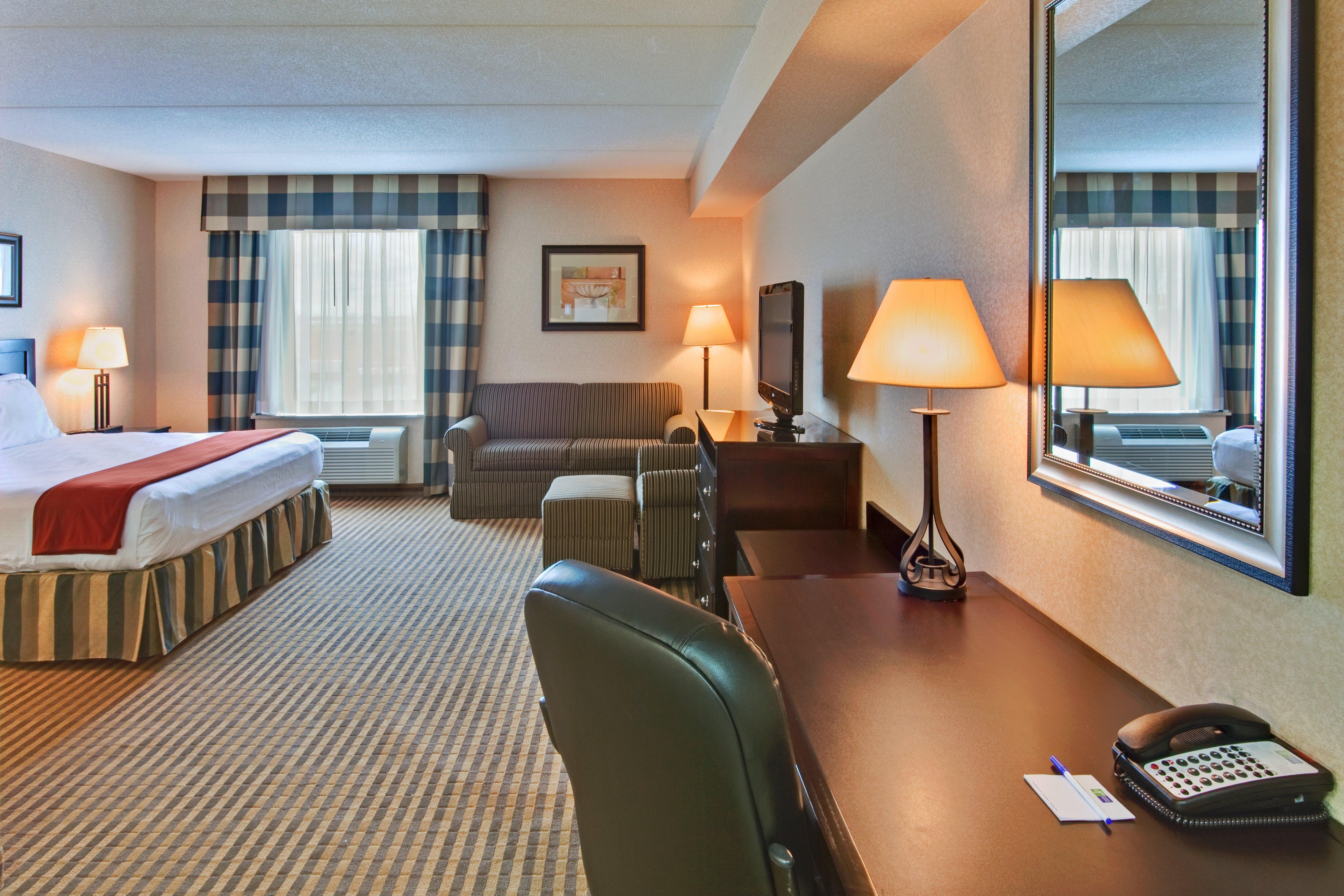 Newmarket Hotel And Suites Экстерьер фото