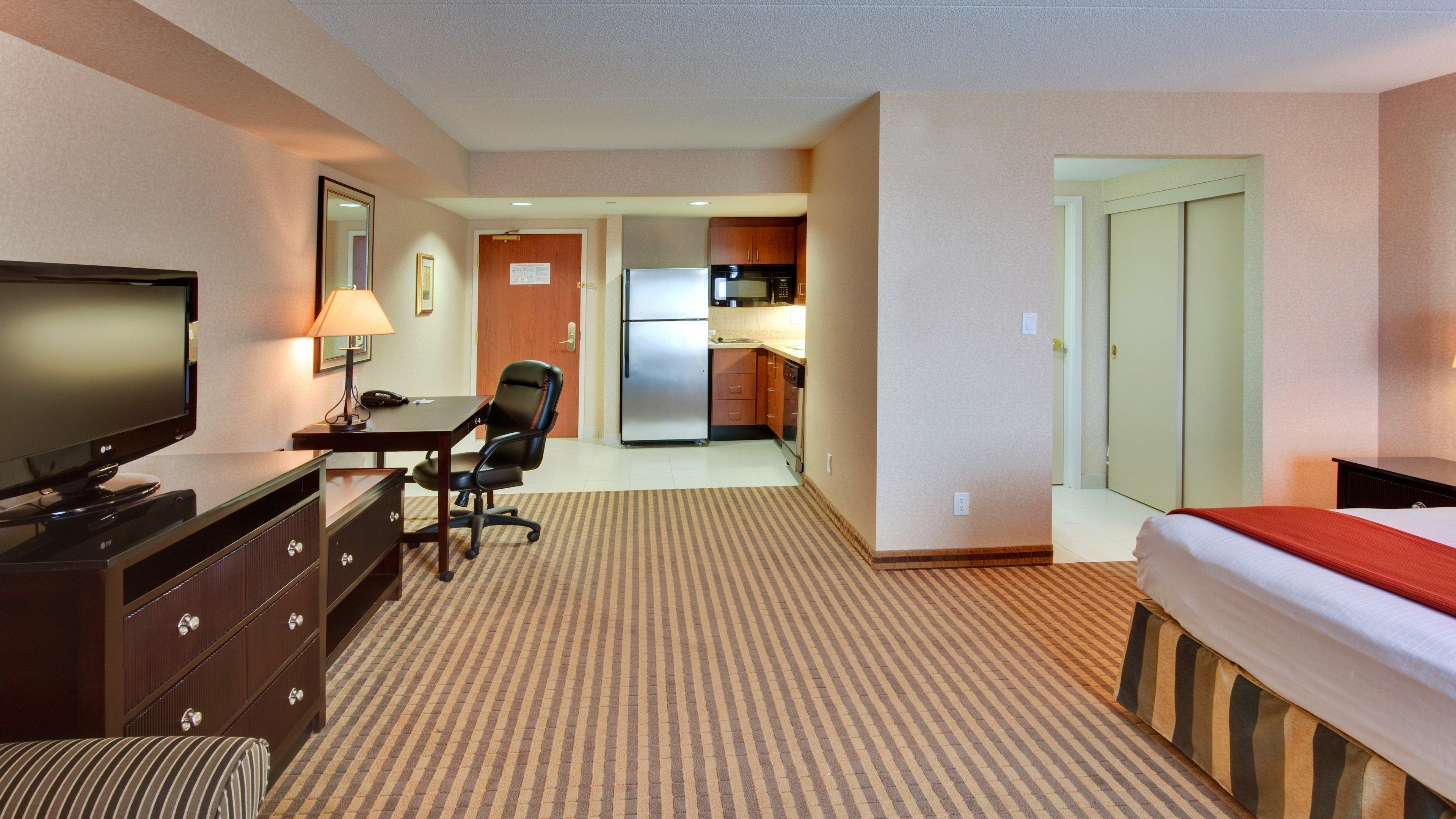 Newmarket Hotel And Suites Экстерьер фото