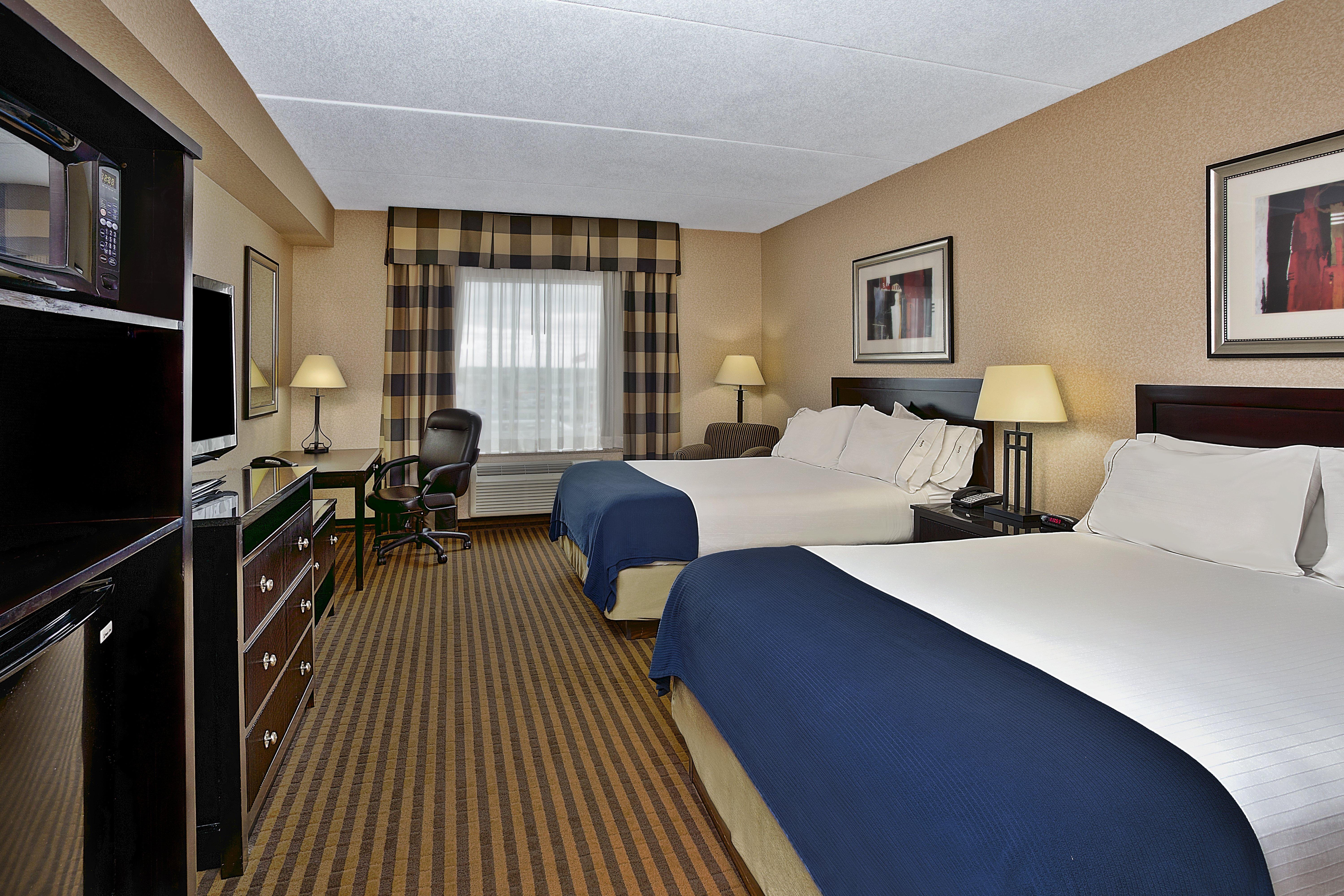 Newmarket Hotel And Suites Экстерьер фото