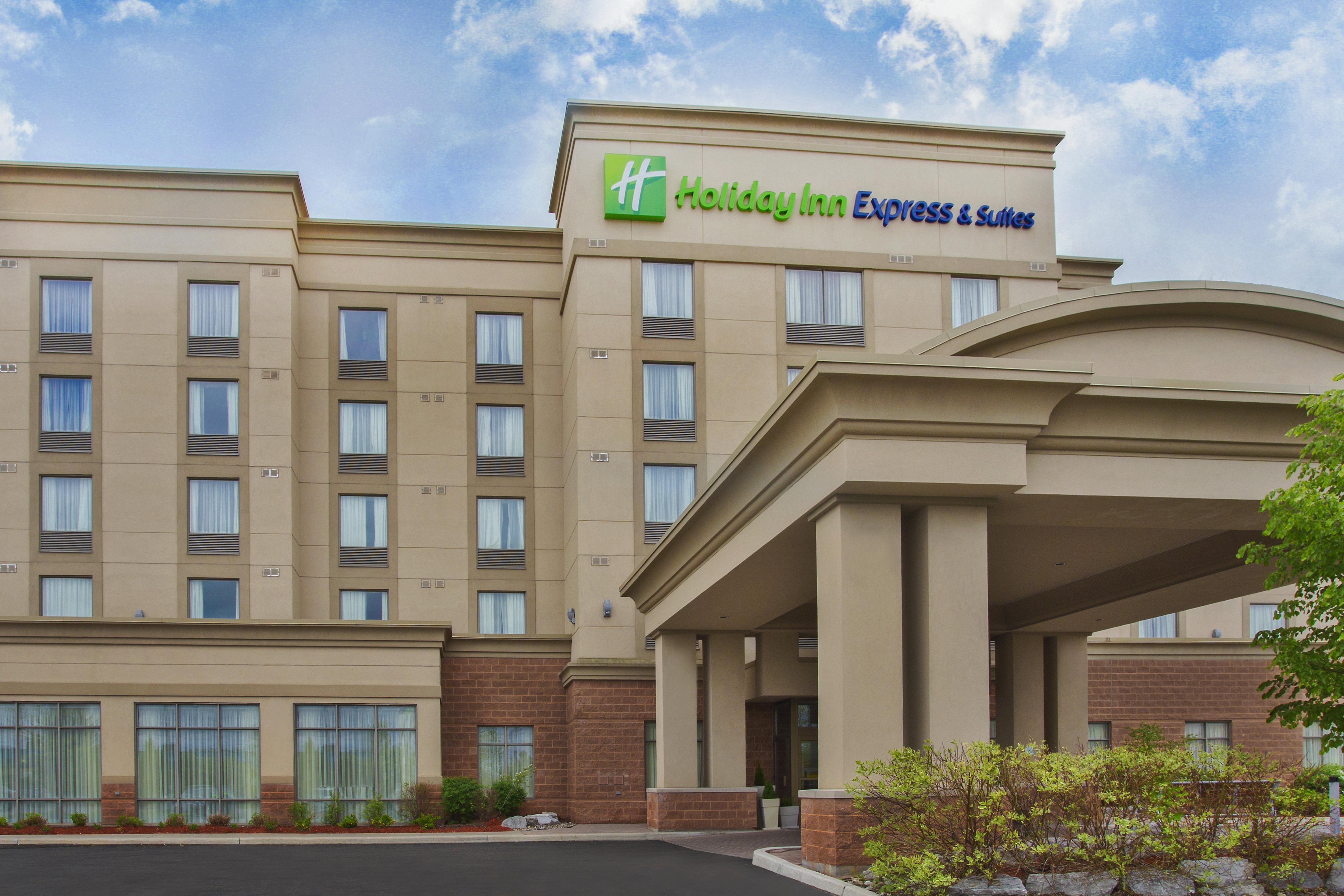 Newmarket Hotel And Suites Экстерьер фото